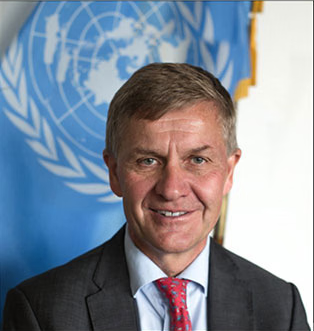 Expert - Erik Solheim